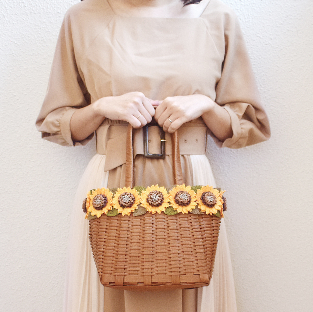 kyonpingu×Kanchan's Craft-49L ハンドメイド 向日葵のカゴバッグ（茶色）大｜イメージ